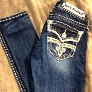 Rock revival skinny jeans